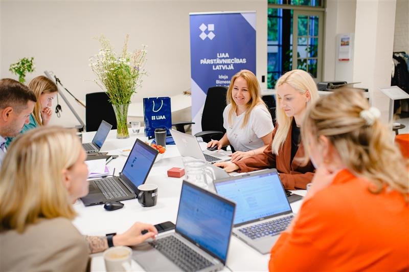 Applications open for Business incubation programme – entrepreneurs can receive up to 70% support