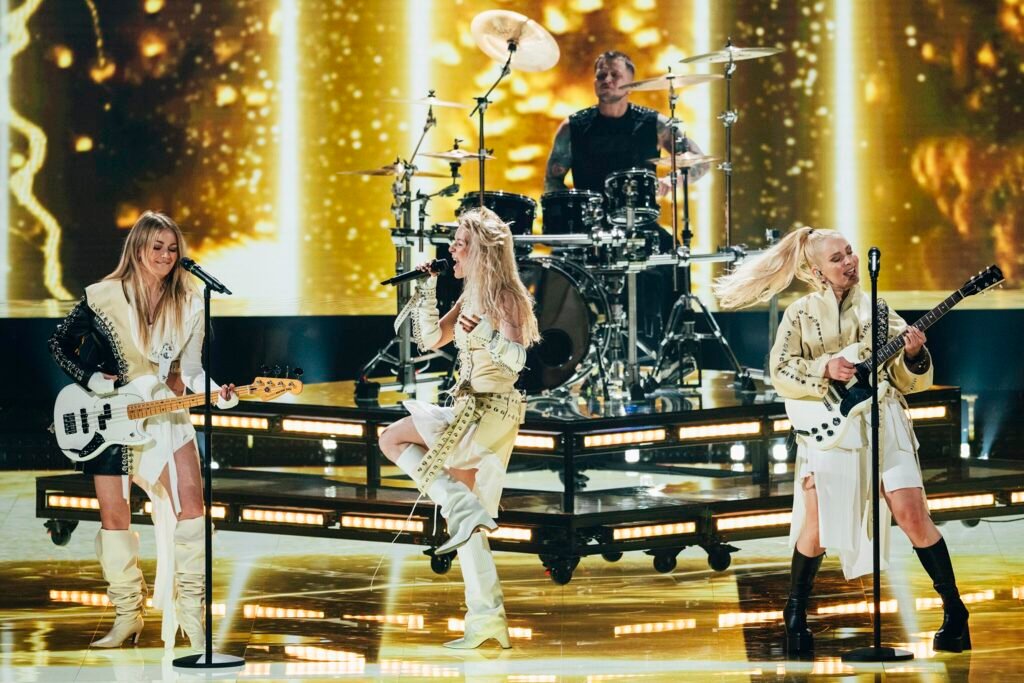 Estonia’s Vanilla Ninja dive into Eurovision rehearsals in Vienna