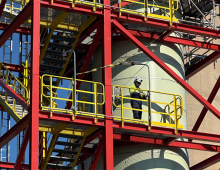 Photo: Neste’s new facility to upgrade liquefied waste plastic into high-quality petrochemical feedstock is located at the company’s existing refinery in Porvoo, Finland. Source: Neste