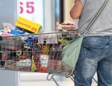 15 April 2025, Dresden: A person stands next to a full shopping cart. Photo: Sebastian Kahnert/dpa
Credit: Sebastian Kahnert/dpa