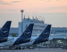 Lufthansa aircraft are parked at Frankfurt Airport on the second day of strikes by the cabin crew union Ufo, while the pilots' union VC has announced full-day strikes. Photo: Hannes P. Albert/dpa