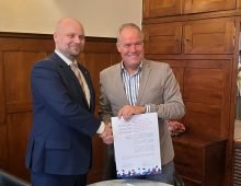 Photo: Kristjan Järvan and Heidelberg Mayor Eckart Würzner. Photo by Mark-Emil Talivere.