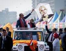 12 January 2026, India, Ahmedabad: India's Prime Minister and Germany's Chancellor Friedrich Merz visit a kite festival, marking Merz's first major trip to Asia since taking office. Photo: Kay Nietfeld/dpa