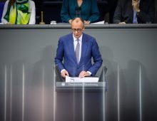 German Chancellor Friedrich Merz makes a government statement on the current foreign policy situation in the 56th plenary session of the 21st legislative period in the German Bundestag. Photo: Bernd von Jutrczenka/dpa