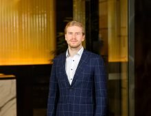 Valters Smiltāns, 
Signet Bank investment analyst