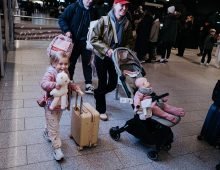 The first evacuation flights from the Middle East arrived in Tallinn from Dubai and Oman in the early hours of Saturday morning. March 7, 2026. Source: Priit Mürk/ERR